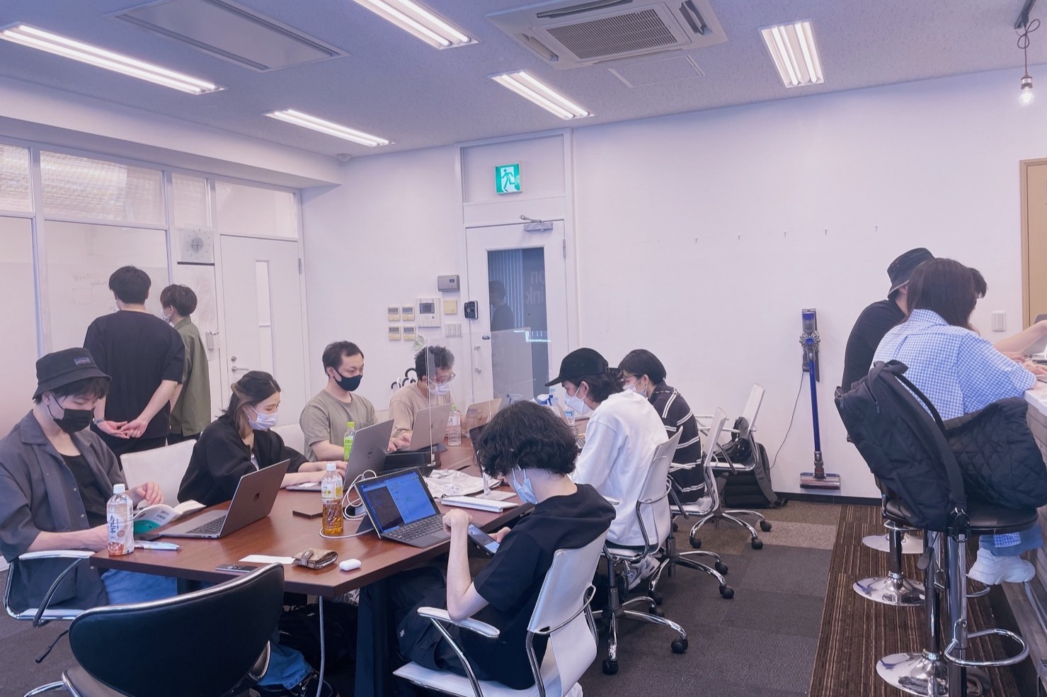 iXiAもくもく会に参加しよう！！ - 株式会社iXiAのWebエンジニアのミートアップ - Wantedly