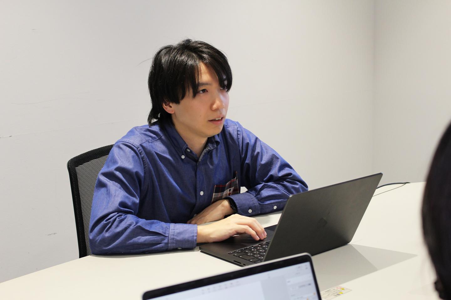裁量も責任も大きい環境｜少数精鋭で事業を動かす動画プロデューサー募集 - 株式会社Lumiiのセールス・事業開発の採用 - Wantedly