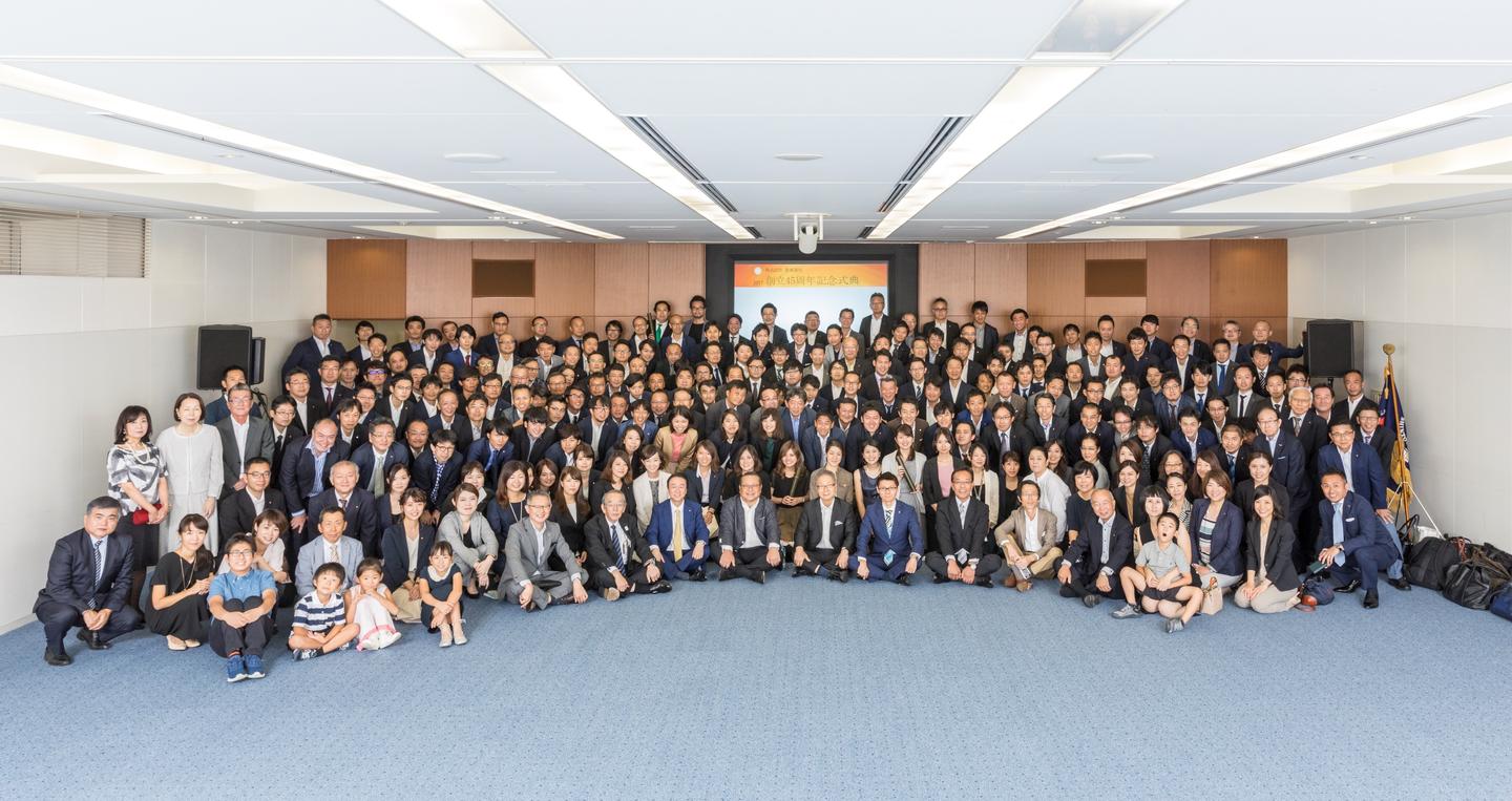 何かおもろいことないか～広告会社の枠を超える～'19新卒 - 株式会社新東通信のセールス・事業開発の採用 - Wantedly